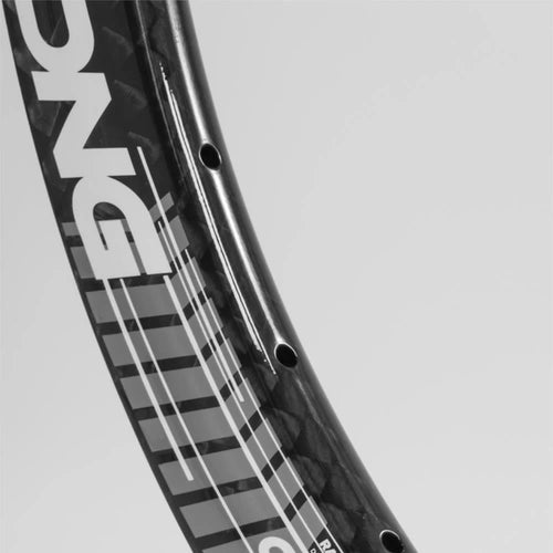 Stay Strong V3 Carbon Front Race Rim 36h 24
